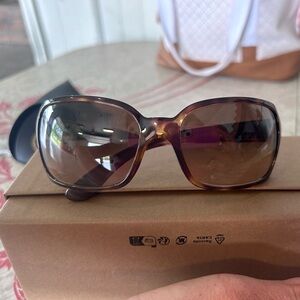 Ray-Ban Women’s Sunglasses
